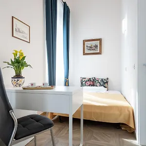 Cadorna In Guest house Florence